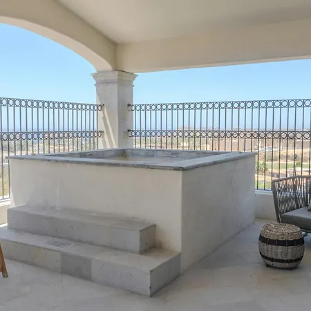 Live Aqua Private Residences Los Cabos