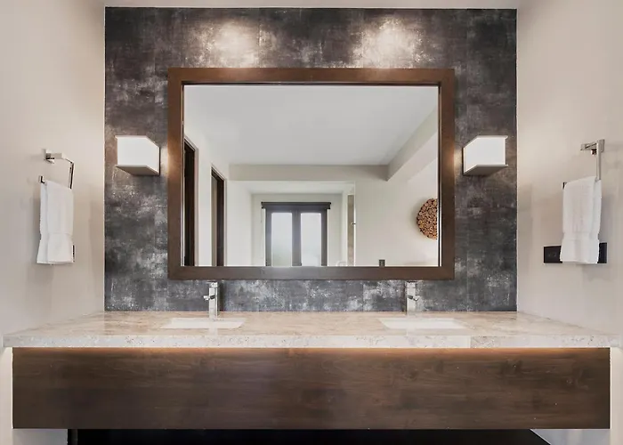 Live Aqua Private Residences Cabos