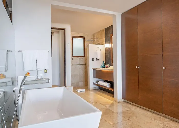 Live Aqua Private Residences Cabos